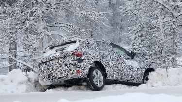 2024 Audi Q3 spyshot - crash